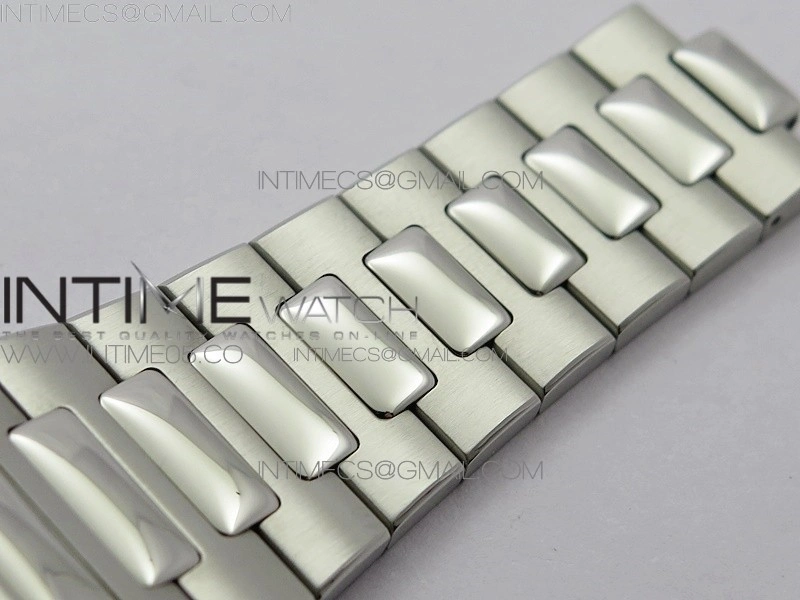 NAUTILUS 5726 SS GRF 1:1 BEST EDITION GRAY DIAL WORKING ANNUAL CALENDARON SS BRACELET A.324 V2